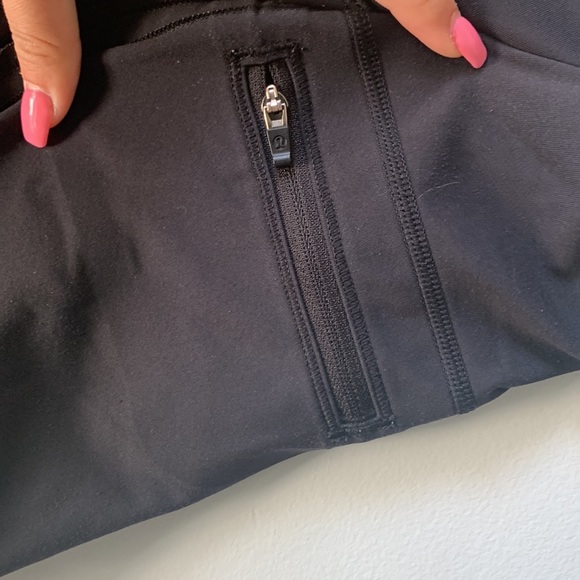 Black Cropped Lululemon leggings 23” - Picture 4 of 5
